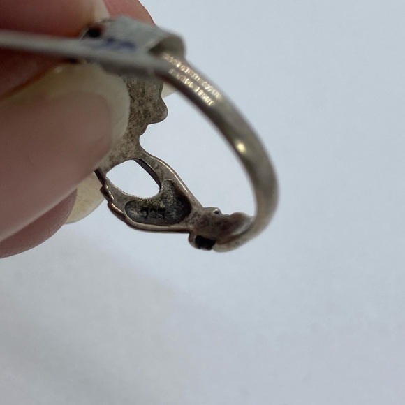 BOGO50 Sterling silver claddagh ring - Picture 4 of 5